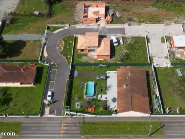 Terrain 410 m² Le Haillan 