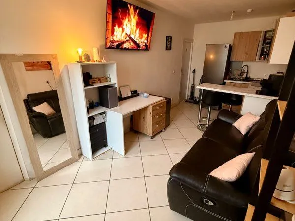 25m2 + chambre + parking 