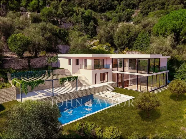 TURBIE PROXIMITE MONACO- VILLA 5 CHAMBRES - VUE MER - PISCINE 