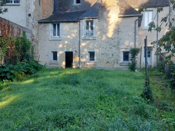 Immeuble en centre-ville de La Flèche... 