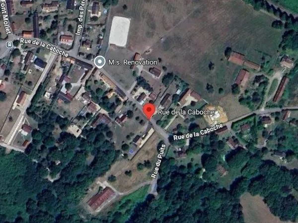 Terrain 700 m² 