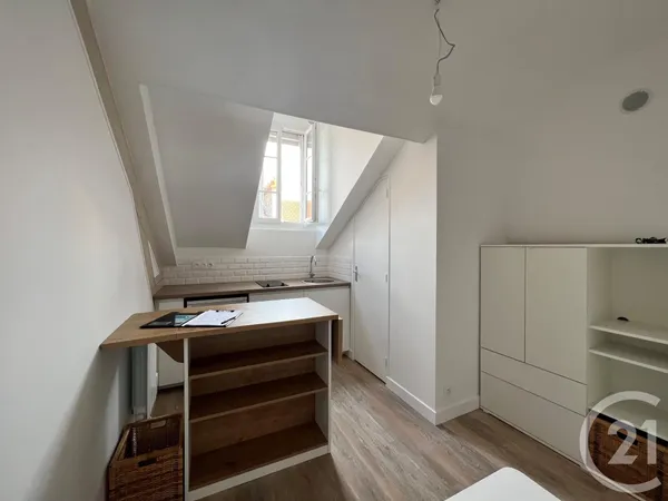 Appartement 1 pièce 12 m² 
