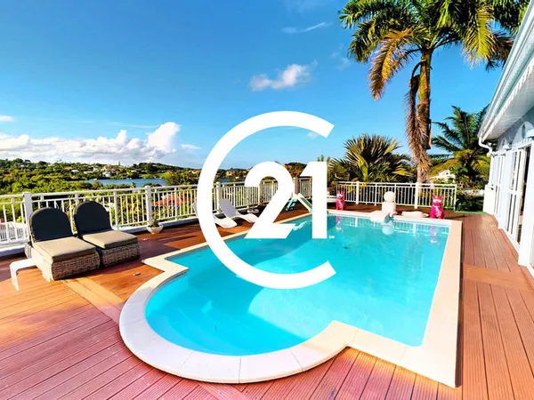Maison 7 pièces 253 m² 