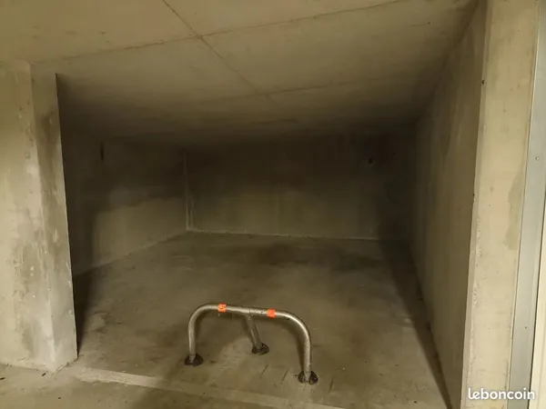 Parking/box Saint-Laurent-du-Var 