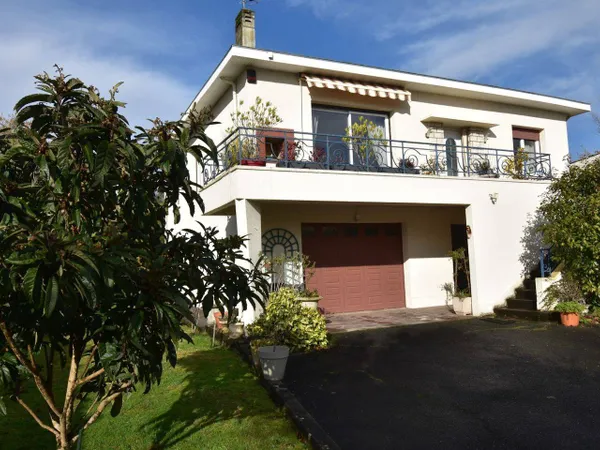 Maison 6 pièces 142 m² 