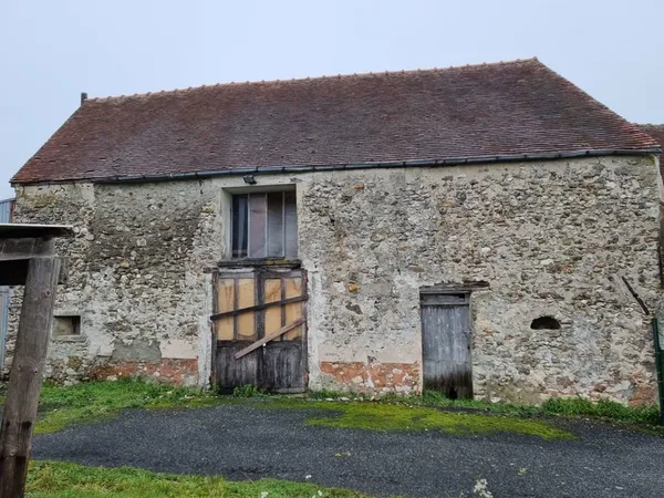 Immobilier professionnel Vente Courtacon 3p 70m² 61000€