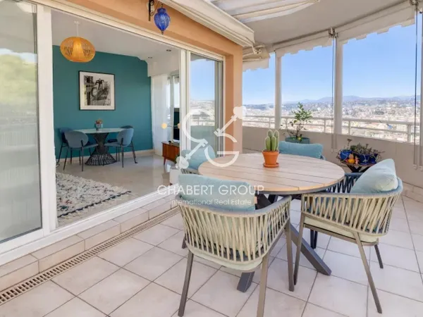 EXCLUSIVITÉ - NICE - MONT BORON - APPARTEMENT - 3 PIÈCES - 65 M² 
