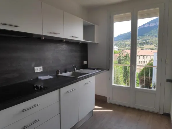 Appartement 4 pièces 78 m² 