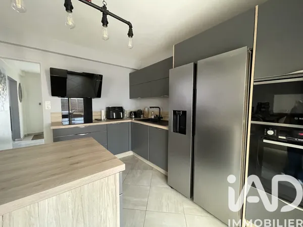 Maison 4 pièces 111 m² 