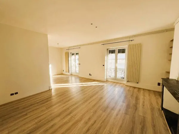 Appartement 3 pièces 75 m² 