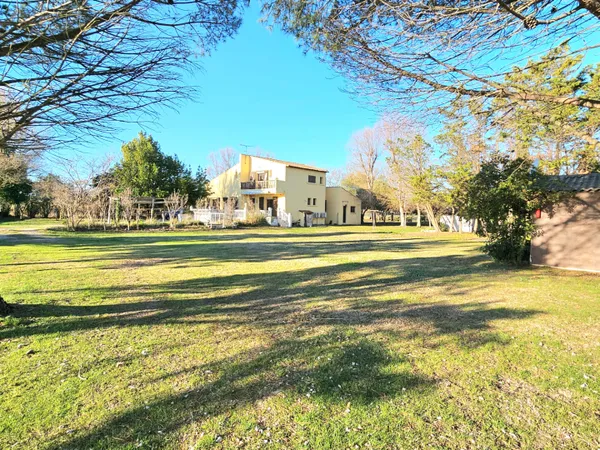 Maison Mireval 7 pièce(s) 145 m2 
