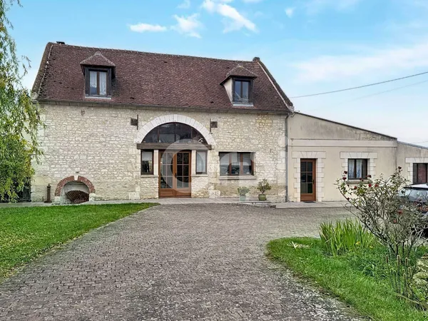 Maison 6 pièces 186 m² 