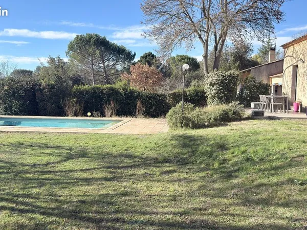 Maison 5 pièces 130 m² 