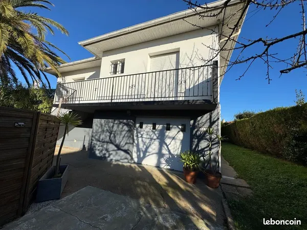 Maison 7 pièces 171 m² 