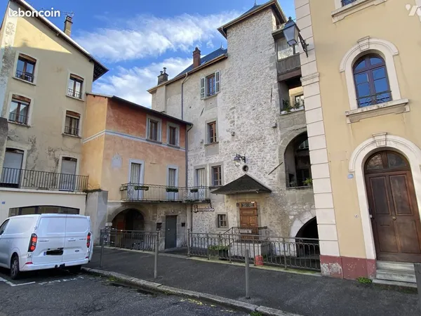 Appartement 5 pièces 105 m² 