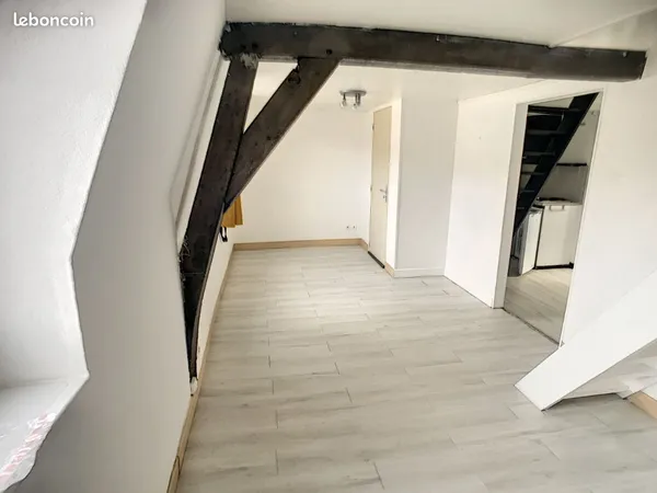 Appartement 1 pièce 27 m² 