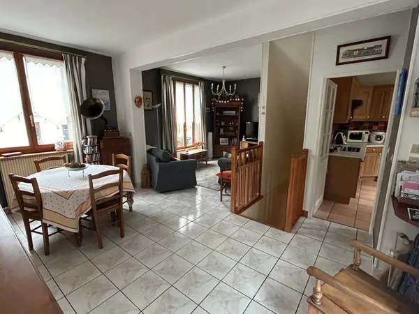 Maison 4 pièces 111 m² 