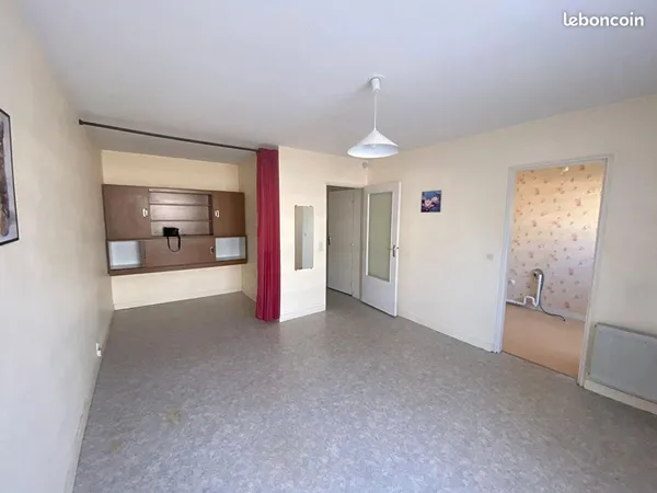 Appartement 1 pièce 33 m² 