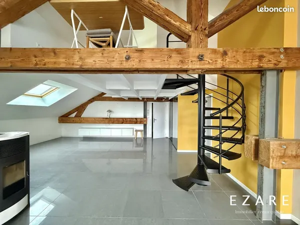 Loft 4 pièces 88 m² 