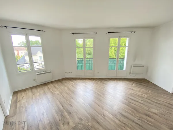 QUARTIER BOIS PARISIS F2 LOUE 