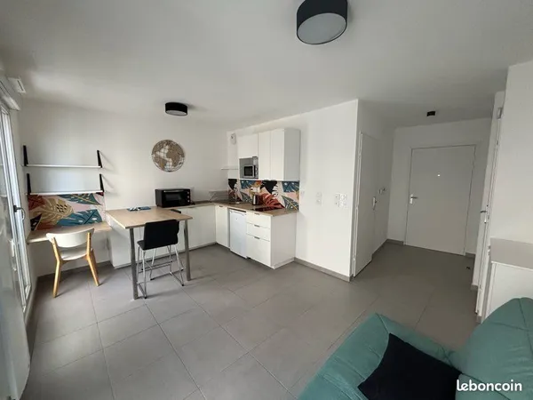Location studio meublé 