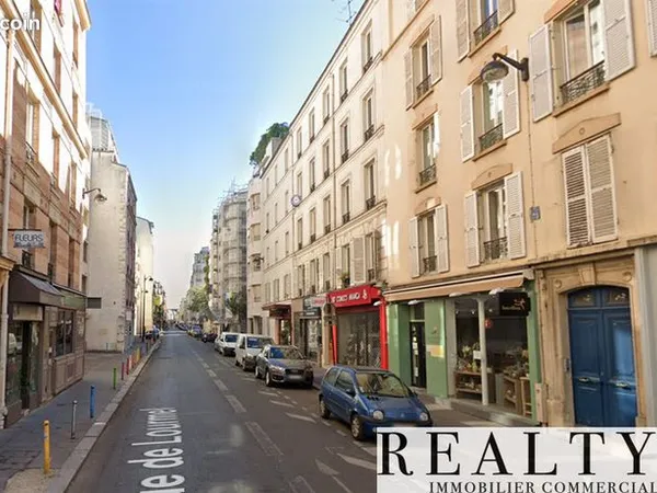 Local commercial 102 m² 