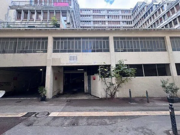 Parking 3813 m² 