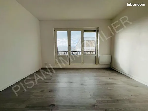 Appartement 3 pièces 65 m² 