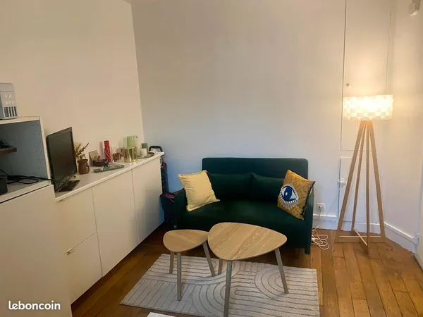 2 pièces meublé - Rue des épinettes 17eme 