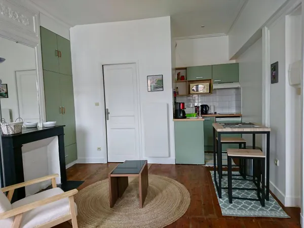 Studio 1 pièce 22 m² 