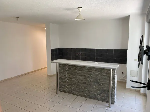 Appartement 1 pièce 49 m² 