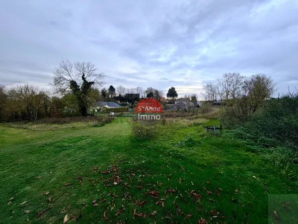 BLANGY-TRONVILLE - TERRAIN CONSTRUCTIBLE - 1185 m2 
