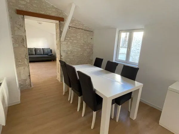 Location Mirebeau 66m2 meublé 