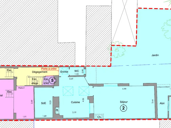 Immeuble commerce et habitation 