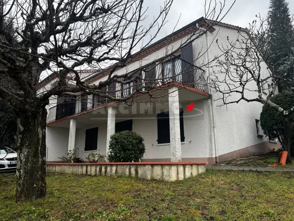 Maison 6 pièces 143 m² 