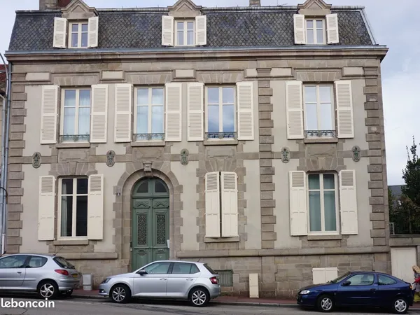 Très beau T2 meublé Mairie ,rénové 