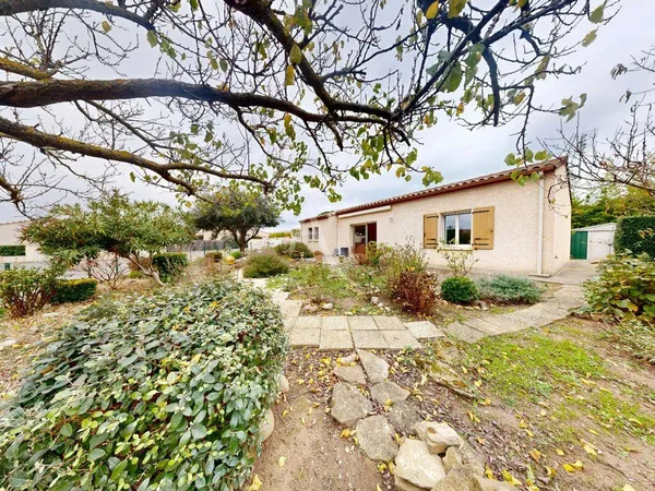 Maison de plain-pied 4 pièces 70 m² 