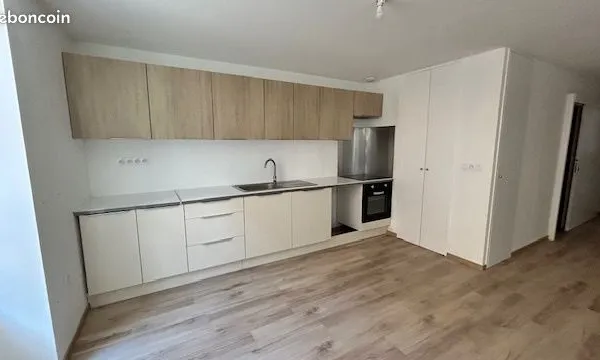 Appartement 3 pièces 77 m² 