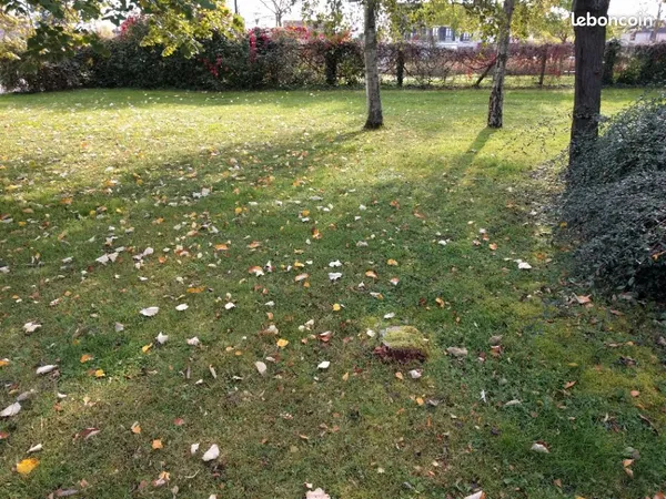 Terrain 300 m² Combs La Ville 