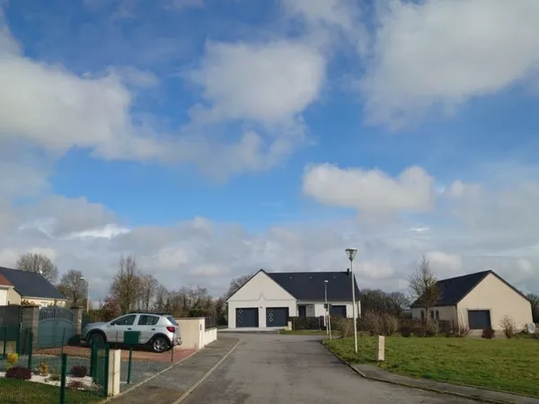 Terrain 350 m² 