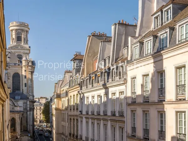 OFF MARKET - PARIS VI - rue de TOURNON - Superbe appartement ré 