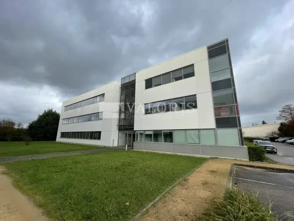 BUREAUX A LOUER 