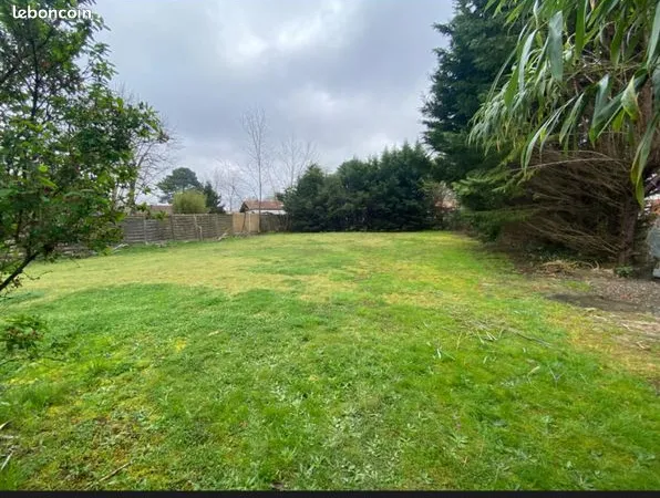 Terrain 500 m² 