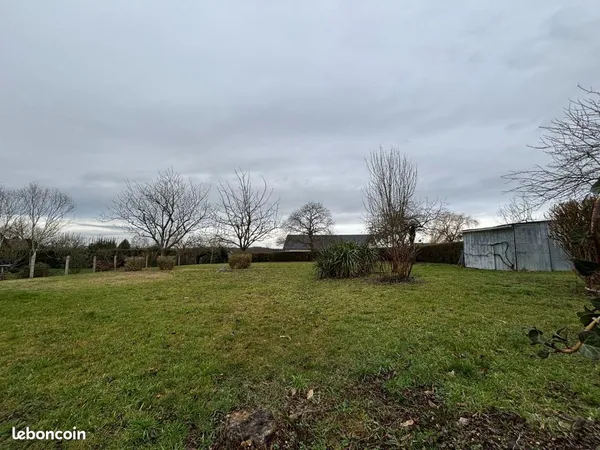 Terrain 300 m² Neufchâtel-en-Saosnois 