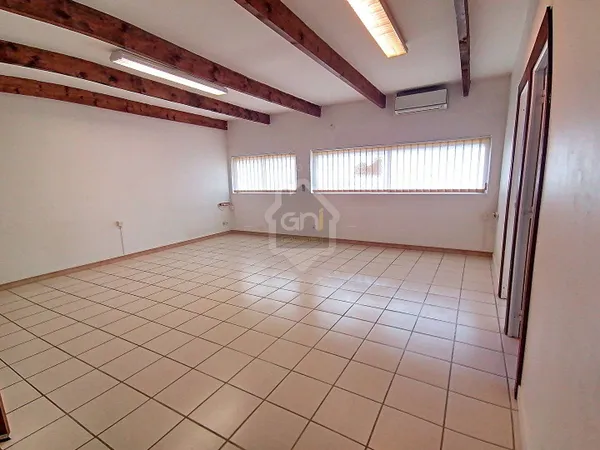 Bureau 17 m² 