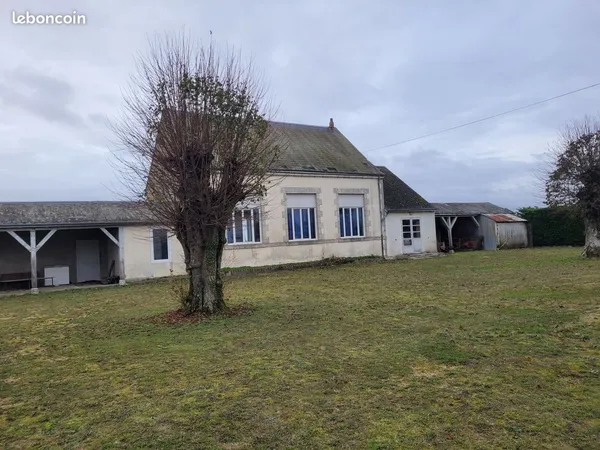 Maison 2 pièces 136 m² 