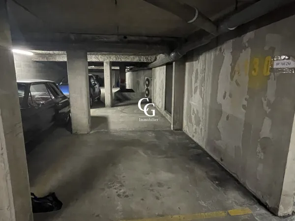 Parking - Garage Vente Nantes   21000€