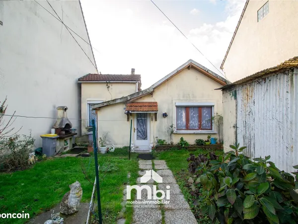 Maison 2 pièces 52 m² 