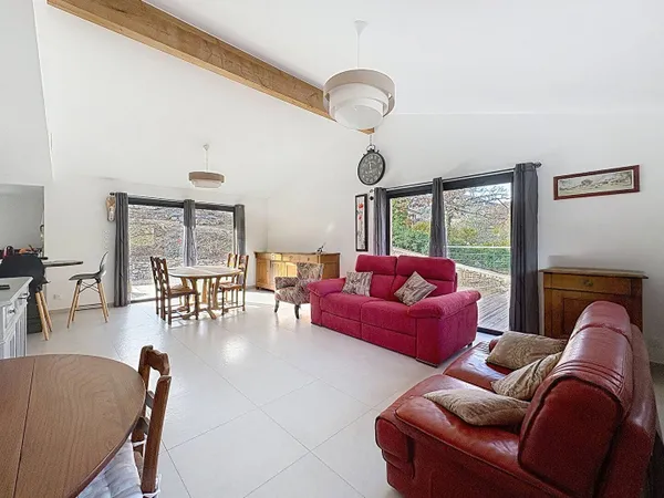 Maison de plain-pied 4 pièces 102 m² 