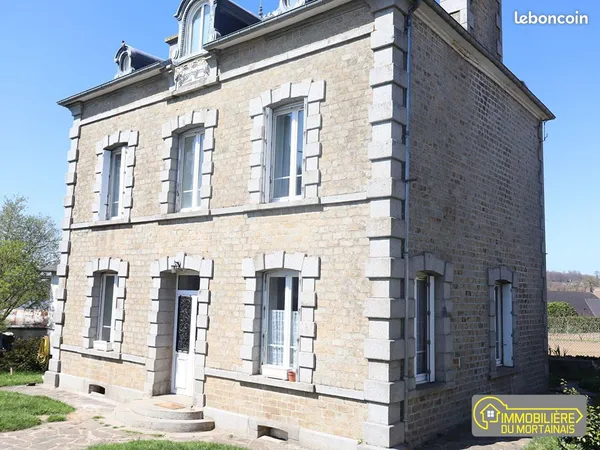 Propriété 9 pièces 160 m² 